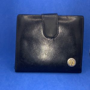 Super‎ vintage black leather Wallet Anne Klein 2 kiss lock coin holder